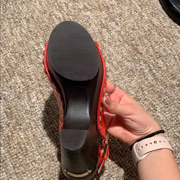 High heels - Picture 5 of 5